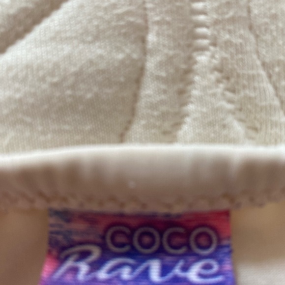 White bikini bottoms - Picture 3 of 3